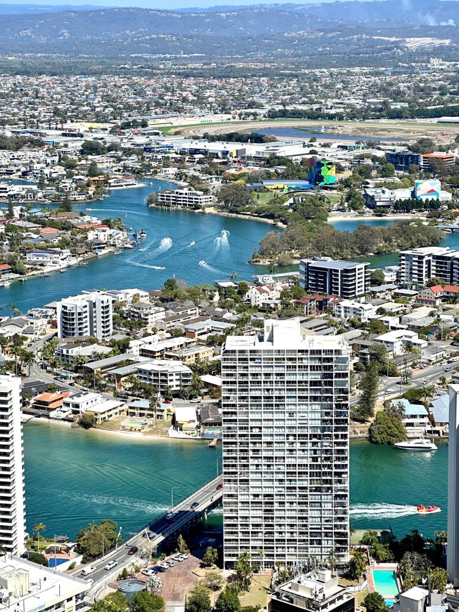 Ocean Surfers Paradise - Gclr Gold Coast Buitenkant foto